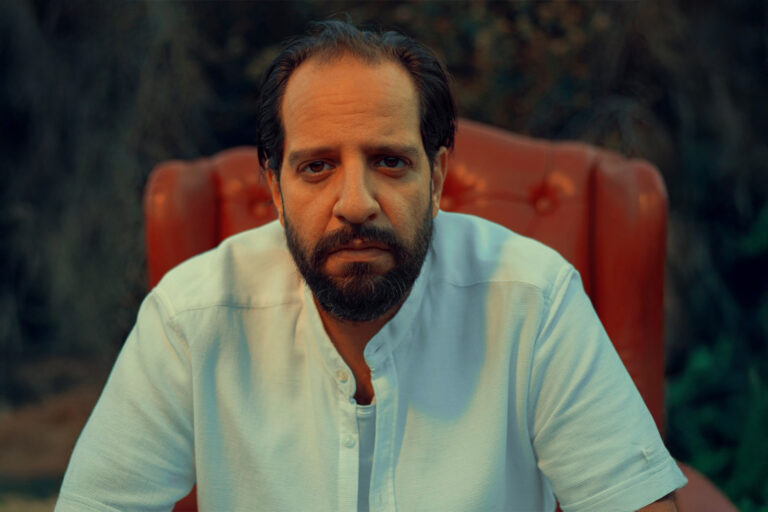 أحمد أمين الهارب من ظله إلى إبداع الشاشة | فن