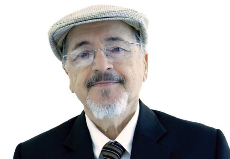 الشعر والتشكيل في دبي.. تناغم إبداعي يفيض جمالاً