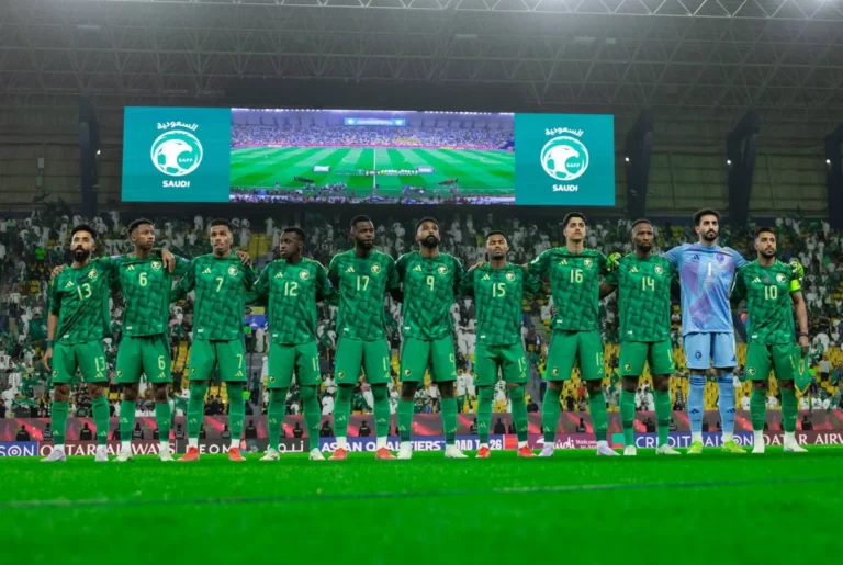 «دراسة دولية» تكشف عن فجوة تنافسية بين لاعبي الأخضر ونجوم منتخبات آسيا