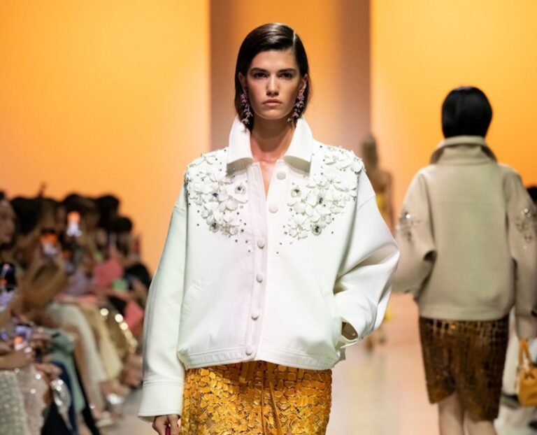 أفضل 10 صيحات موضة ستعزز أناقتك في عيد الأضحى 2025