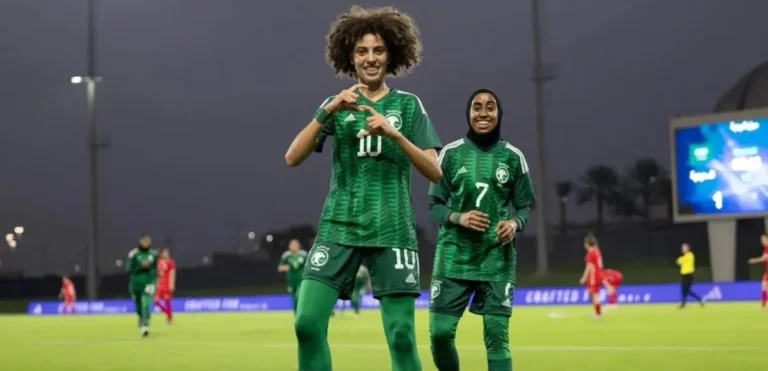 «الأخضر» يختتم التحضيرات بفوز على البحرين