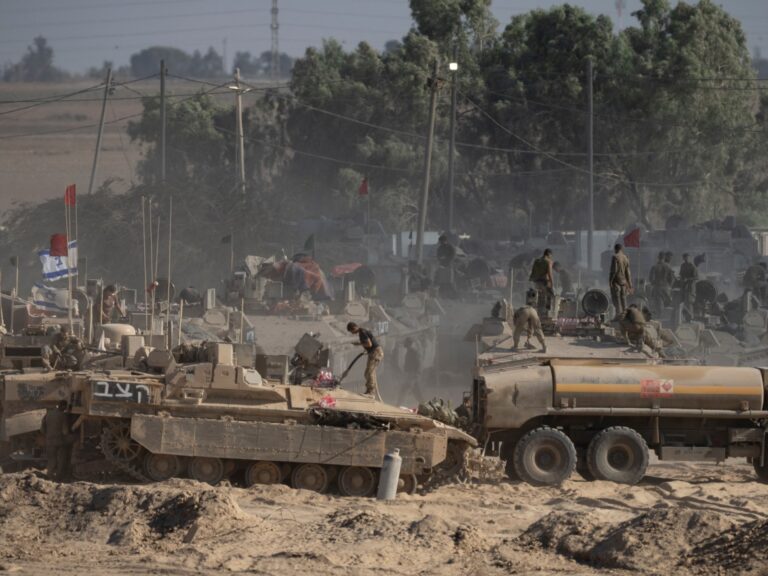 إسرائيل تقر خطة لاحتلال مدينة غزة