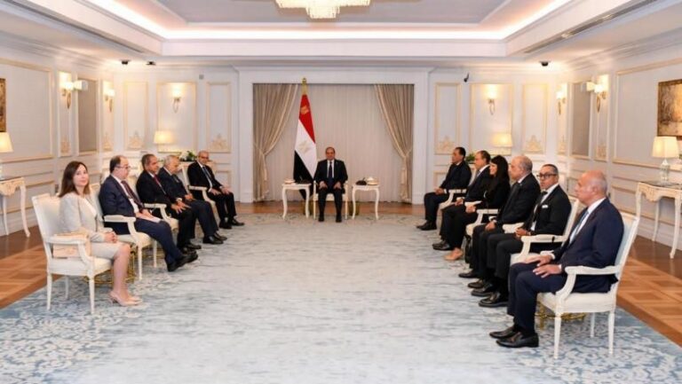 قمة لبنانية مصرية… السيسي: دعم كامل لجهود استعادة الاستقرار