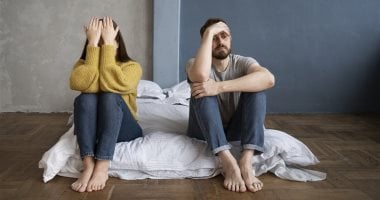 “اليوم السابع” تفتح ملف مخاطر الاضطراب النفسى على الحياة الزوجية.. شهادات الأهالى تكشف الوجه المظلم للتجربة.. والصحة: الجانب النفسى أصبح جزءا أساسيا مع الفحوص الطبية.. رأى شرعى: لا يجوز منع زواج المرضى النفسيين