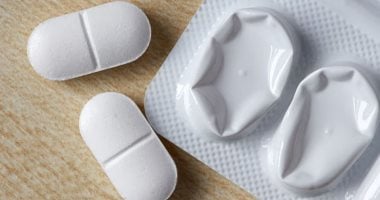 ترامب يحذر الحوامل من الباراسيتامول لعلاقته بالتوحد.. ماذا يقول الخبراء