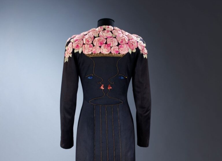 في يوم ميلادها.. تصاميم أيقونية خلدت إلسا سكياباريللي في ذاكرة الموضة