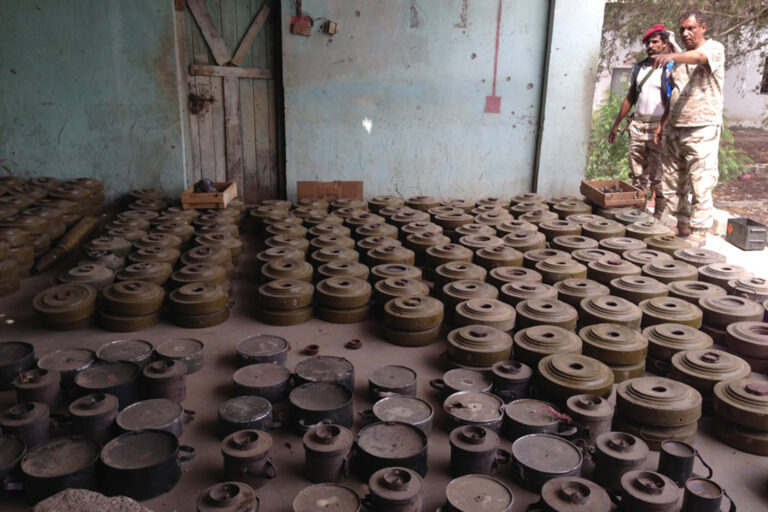 %40 منهم أطفال ونساء.. قصص مؤلمة عن ضحايا ألغام حرب اليمن