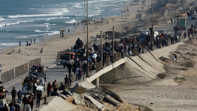 الصحف العالمية تتناول عودة نازحين لشمال غزة ومستجدات تنفيذ الاتفاق | أخبار