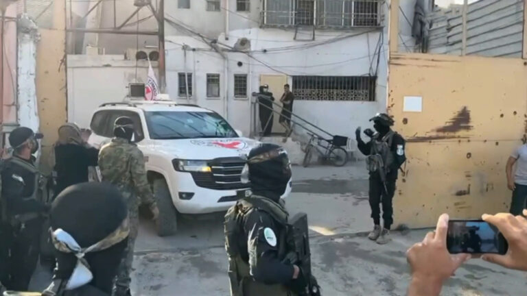 القسام تفرج عن جميع الأسرى الإسرائيليين الأحياء