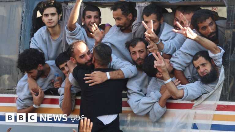 ترامب يعلن عن “فجر تاريخي” في الشرق الأوسط بعد إطلاق سراح رهائن إسرائيليين ومعتقلين فلسطينيين