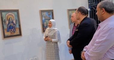 حكايات ذبابة.. معرض شهيرة عنتر قطب يجمع بين الفلسفة والفن المعاصر