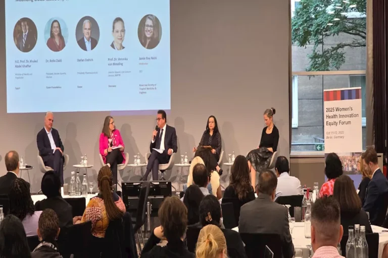 خالد عبدالغفار يؤكد التزام مصر بتعزيز الابتكار في صحة المرأة عالميًا