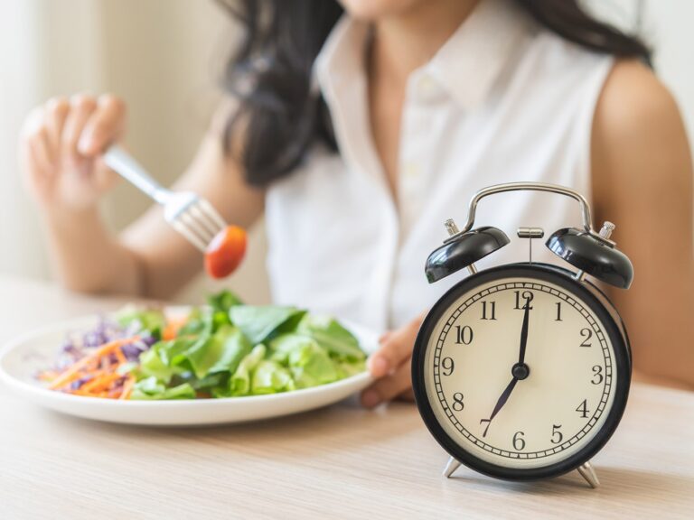 دراسة تشير إلى أن الصيام المتقطّع يسبّب أمراض القلب: اختصاصية تشرح