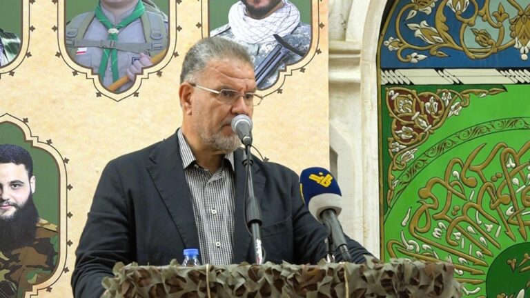 فياض: على السلطة أن ترفع من مستوى اهتمامها بأهلنا