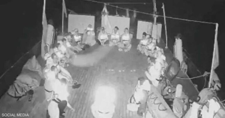 فيديو.. لحظة سيطرة جنود إسرائيليين على “أسطول مساعدات غزة”