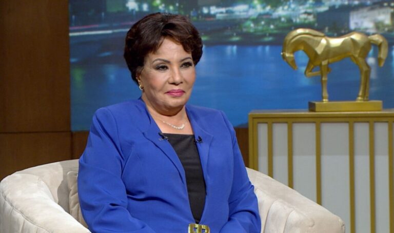 كنت خجولة جدًا.. فردوس عبد الحميد تروي كيف غيّر التمثيل مسار حياتها