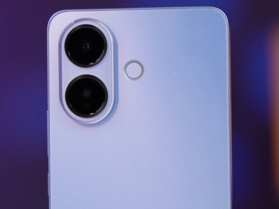 منافس قوي في الفئة المتوسطة.. موصافات وسعر هاتف Vivo V60 Lite 5G