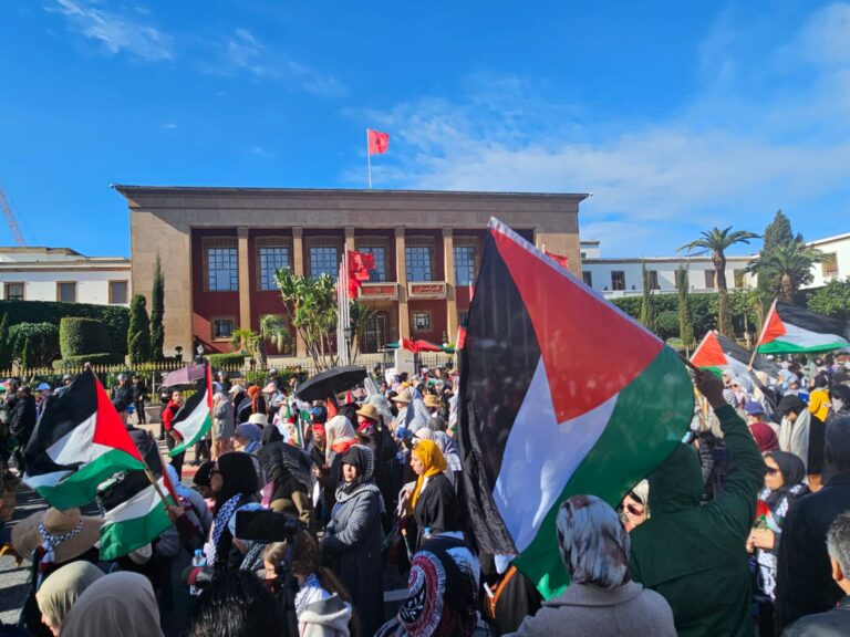 “وقف وهمي لإطلاق النار”.. مغاربة يحتجون ضد الإبادة المستمرة في غزة