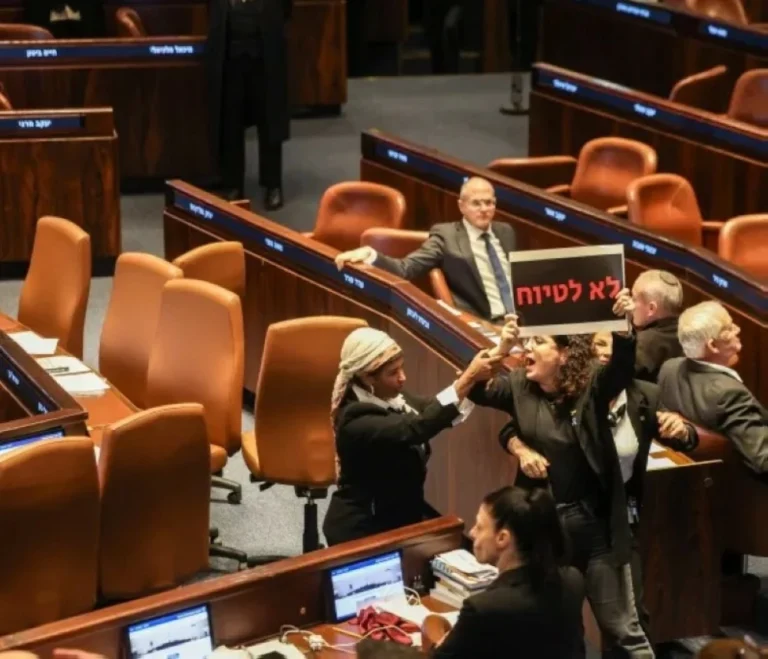 الكنيست يصادق على قانون لمنح الحكومة التحقيق في أحداث 7 أكتوبر – أخبار السعودية