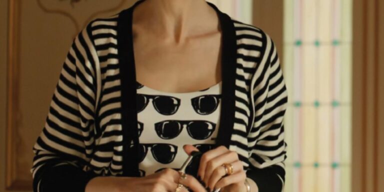 تعاون عربي ملفت: مجوهرات Jude Benhalim تزيّن إطلالات Emily in Paris