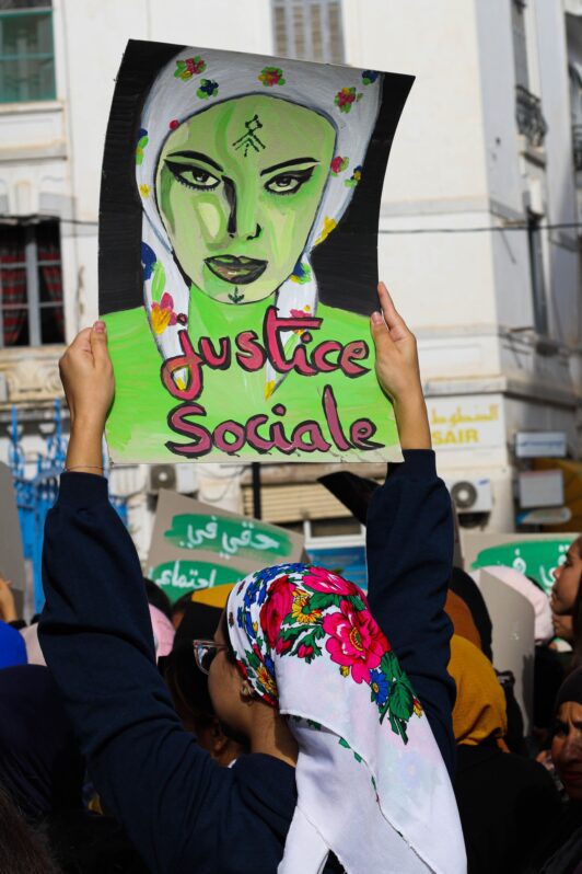 تنقيح مجلة الشغل: إعادة إنتاج الهشاشة