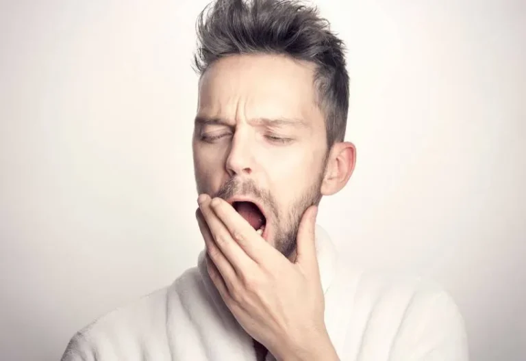 قلة النوم تهدد الصحة وطول العمر