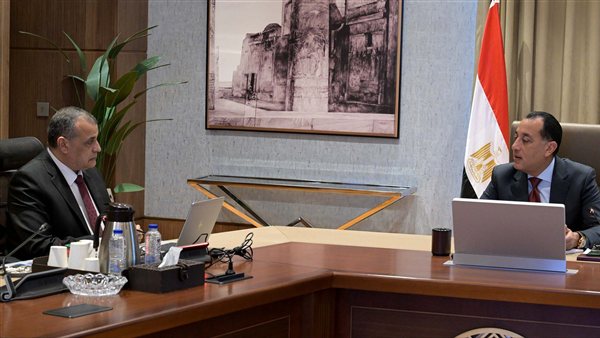 مصر تستهدف إنتاج 2500 سيارة «كيوت» بديل التوكتوك شهريًا