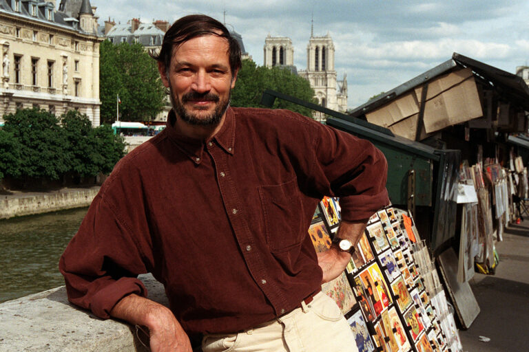 الوداع الأخير للجسد: حوارية لو بروتون حول الكلمة والوجه في “مجتمع الأشباح” | ثقافة