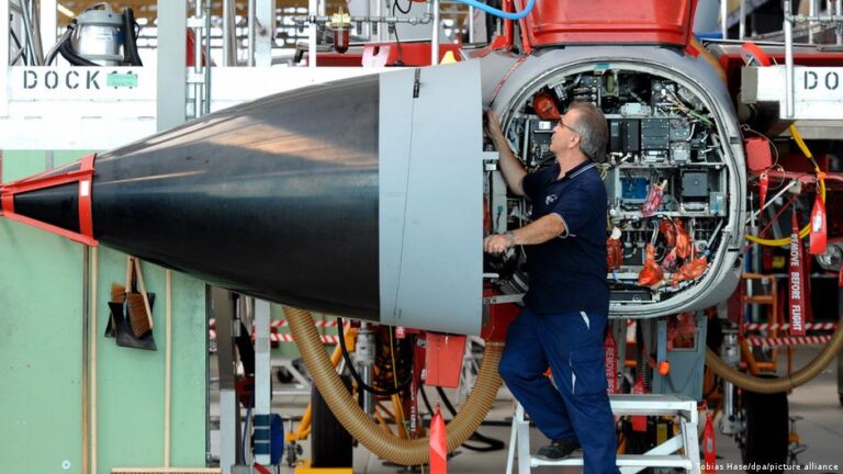 سباق التسلح في أوروبا ـ مليارات تُنفق وأسئلة بلا إجابات!