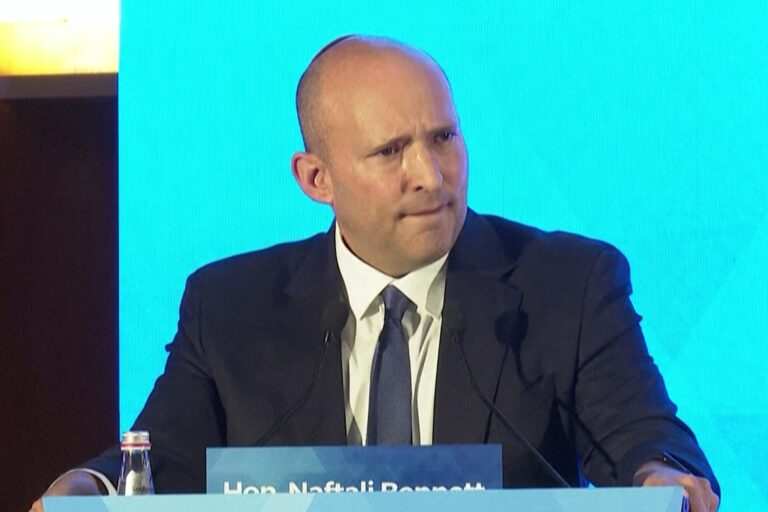 “لم ولن يحبونا”.. بينيت يدعو لسياسة إسرائيلية قائمة على الترهيب والقوة