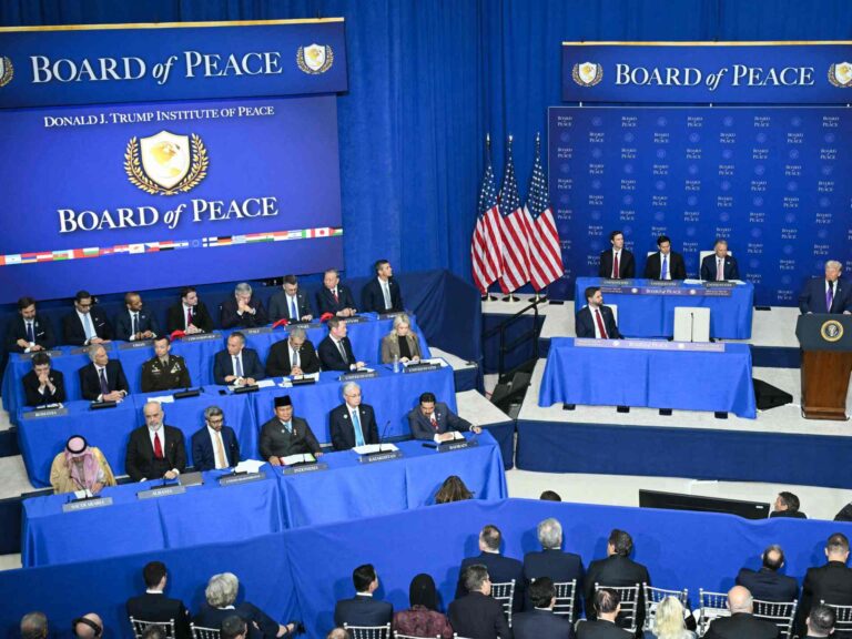 مجلس السلام بعد جلسته الأولى.. منعطف سياسي أم إعادة تدوير للمواقف؟